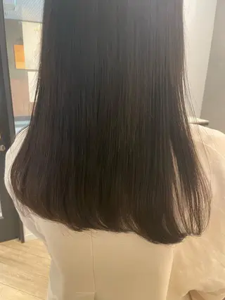 セミロング カラー EIGHT MAYUのヘアスタイル
