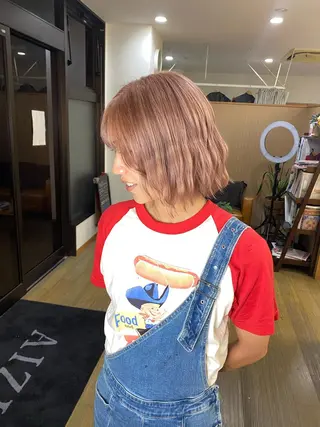 ショート カラー ブリーチカラー🫧 森　凪沙のヘアスタイル