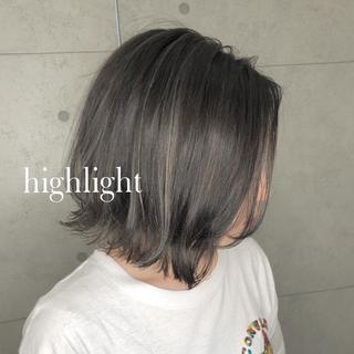ショート 岸川 恭子のヘアスタイル