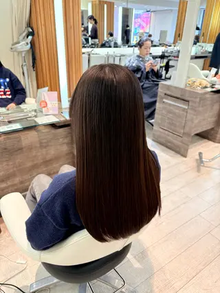 セミロング カラー 片瀬 結のヘアスタイル