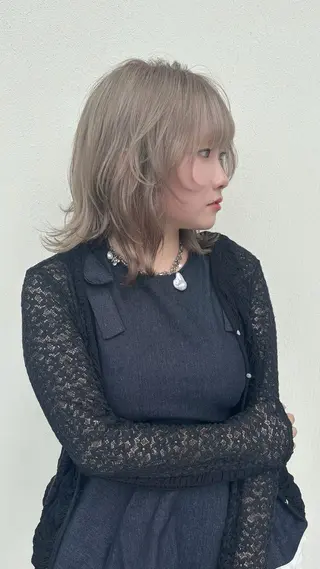 ミディアム 水江 基のヘアスタイル