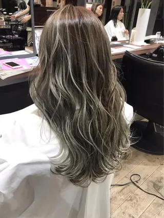 ロング 城領 直輝のヘアスタイル