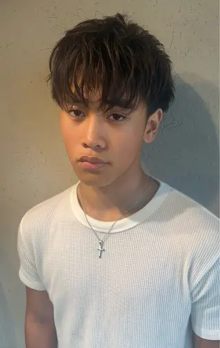 ショート パーマ メンズ 鈴木 颯真ウィリアムのヘアスタイル