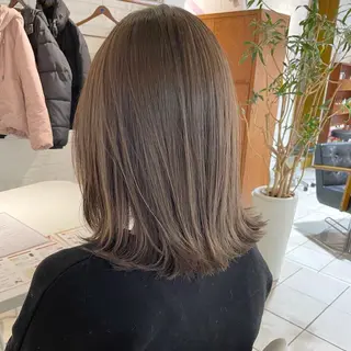 カラー 💫レイヤーカット 💫ブリーチ💫サキのヘアスタイル