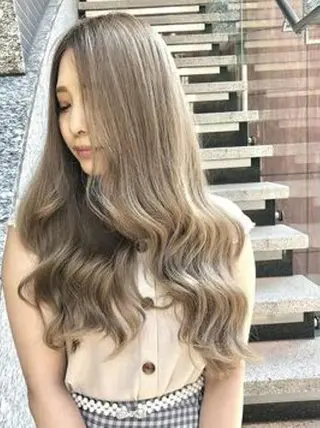 ロング 🌈カラーとエクステ 専門店🌈のヘアスタイル