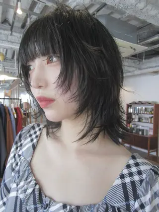 ミディアム カラー yu maのヘアスタイル