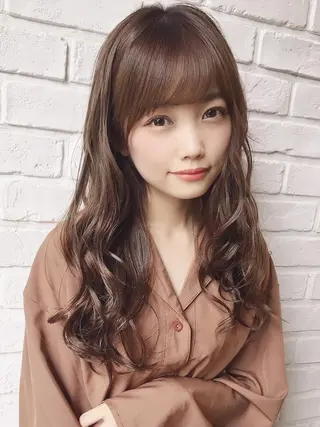 ロング 🫧髪質改善艶カラー _マエダ 🫧のヘアスタイル