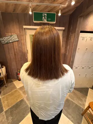 ミディアム 久保田 琉菜のヘアスタイル