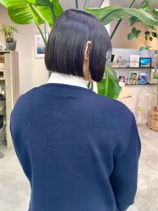 ショート カノン/透明感カラー /酸性ストレートのヘアスタイル
