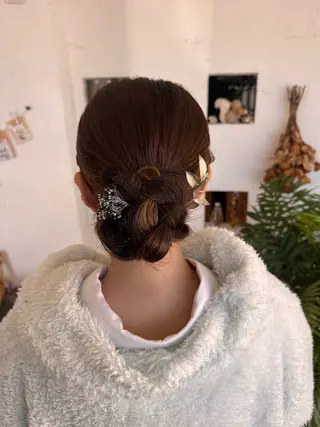 ヘアアレンジ 🌸小掛🌸 豊橋外国人風カラーのヘアスタイル