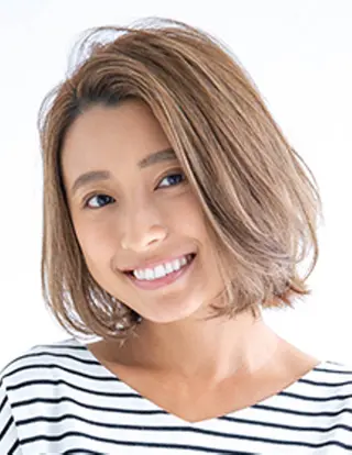 ミディアム カラー 下條 真のヘアスタイル