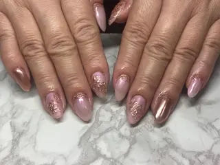 ミディアム ネイル Beauty Salon Lunaのエステ・リラクイメージ