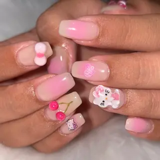 ネイル 🍓個性派ネイル🎶 /Komachi❤️のネイルデザイン