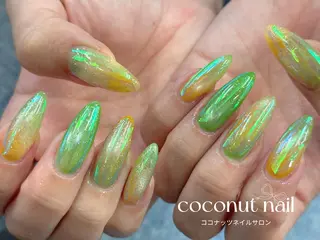 ネイル 神田 ココナッツのネイルデザイン