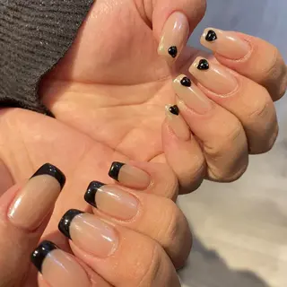 ネイル カラー ease NAIL SALONのネイルデザイン