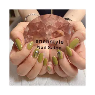 ミディアム ネイル 🐾enen style 🐾のネイルデザイン
