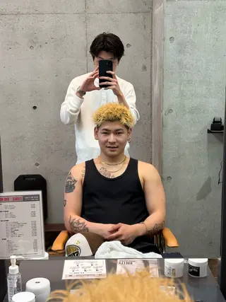ショート パーマ メンズ 山口 陽平のヘアスタイル