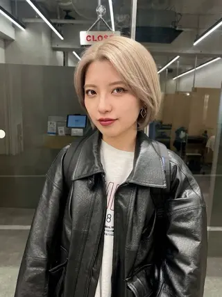 ショート カラー カット&髪質改善 TAIGAのヘアスタイル