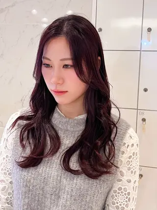 ロング カラー 今井 由佳のヘアスタイル