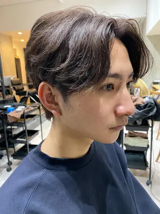 ミディアム カラー メンズ 似合う髪型見つけます AYAKAのヘアスタイル
