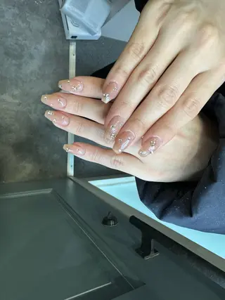 ネイル LAVISH 大和店 emi･:*+のネイルデザイン
