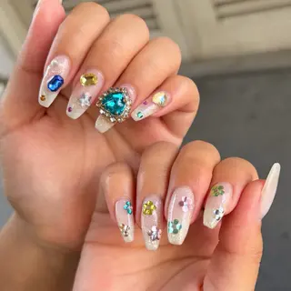 ネイル RYAURA NAILのネイルデザイン