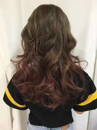 ショート カラー ヘアアレンジ きむえり/髪質改善 /うねり広がり改善のヘアスタイル