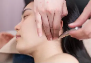 小顔矯正シンメトリー 麻布十番のエステ・リラクイメージ