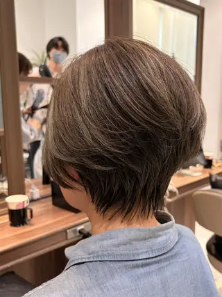 ショート レイヤー🍒ウルフ 🤎店長anju🪽のヘアスタイル