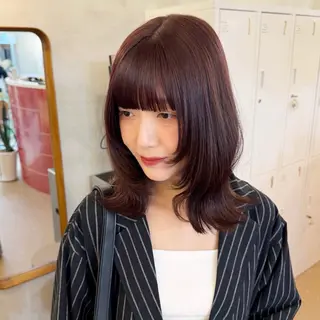 ショート 暖色/柔らかベージュ 🐈ayano♡のヘアスタイル