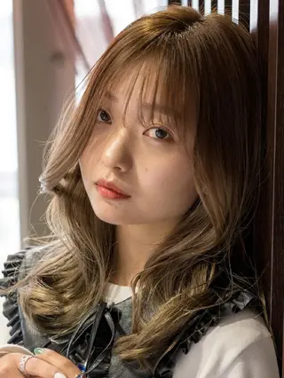 セミロング カラー 松尾 泰伸のヘアスタイル