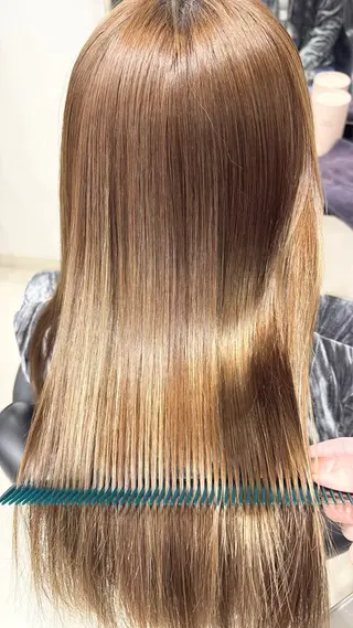 ロング charm小沢 真澄のヘアスタイル