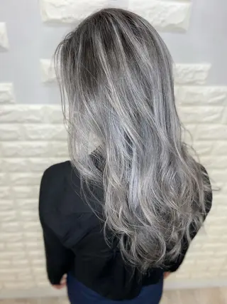 セミロング カラー ヘアアレンジ 次世代シールエクステ 錦糸町 小泉 朋之のヘアスタイル