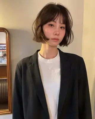 ミディアム ayaka 🍀のヘアスタイル