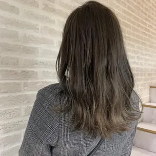 ロング カラー ✄折橋 彩花🐶🍑のヘアスタイル