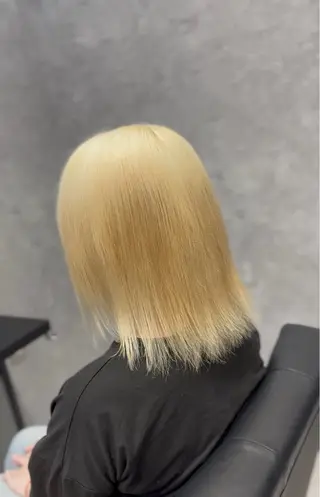 ミディアム カラー はやと【エクステ ×ブリーチ特化】のヘアスタイル