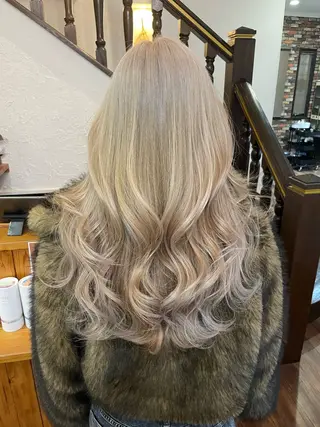 ロング 下林 雅明のヘアスタイル
