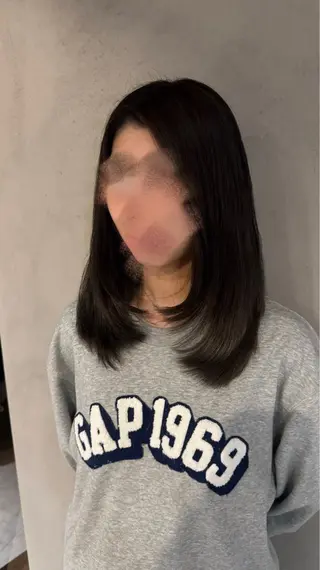セミロング カラー 松本 夢叶のヘアスタイル
