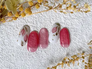 ネイル mogunail &blowのネイルデザイン