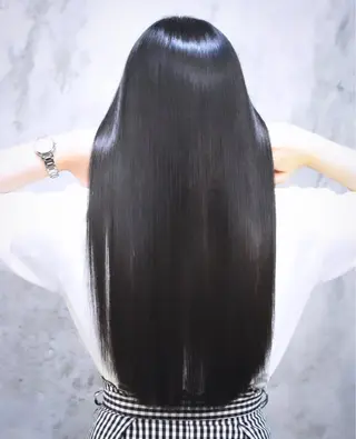 ロング 成田 悠莞のヘアスタイル