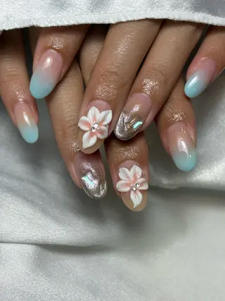 ネイル ✴︎ Delightのネイルデザイン