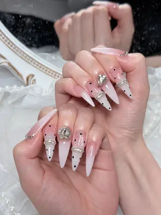ネイル Sully Nail Labのネイルデザイン