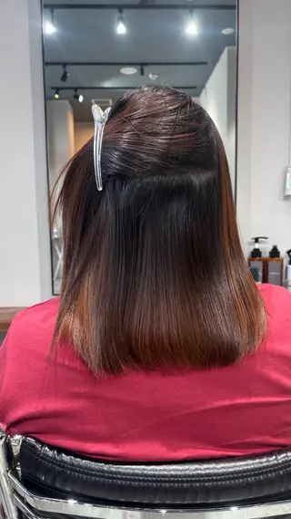 ミディアム 海老名駅🫧トレンド カラー🫧橋本小雪のヘアスタイル