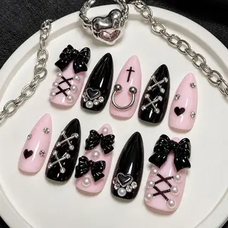 ネイル AUREA Nail 心斎橋店のネイルデザイン