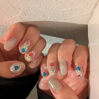 ネイル rokunana 佐野のネイルデザイン