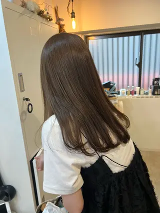 ロング カラー ブリーチなしカラー 🌿脇黒丸 彩のヘアスタイル