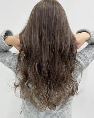 セミロング カラー ヘアアレンジ 【公式】amble luxe池袋東口🩷のヘアスタイル