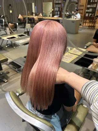 カラー こがねざわみさき 🦭透明感カラーのヘアスタイル