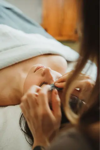 若よもぎ蒸し/脳洗浄 艶肌wax脱毛のエステ・リラクイメージ