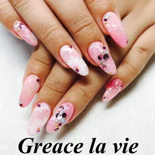 セミロング カラー キッズ ネイル マツエク・マツパ Greace  la vieのネイルデザイン